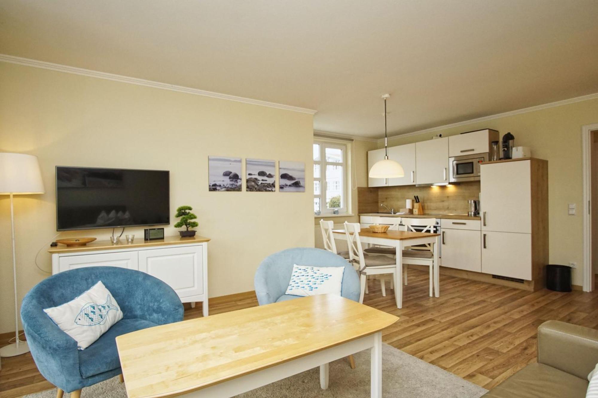 Mit Meerblick Und Balkon, Gratis Nutzung Vom Ahoi Erlebnisbad Und Sauna In Sellin - Meeresblick Fewo 38 Гёрен Экстерьер фото